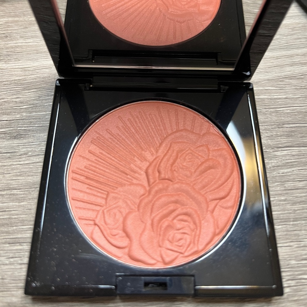 PAT McGRATH Divine Blush in Nude Venus